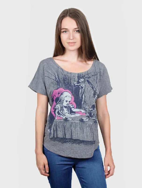 Alice in Wonderland Women’s Relaxed Fit T-Shirt