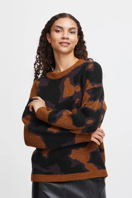 B.Young Natta Pullover