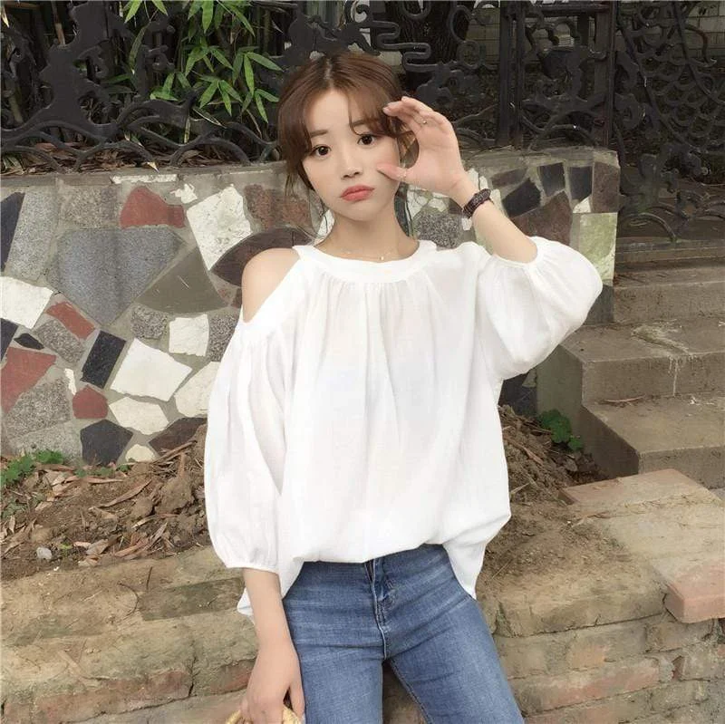 Kawaii Cutout Puff Sleeved Shirt