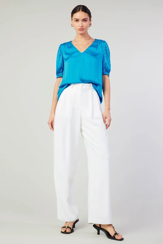 Cuffed Pleated Yoke top