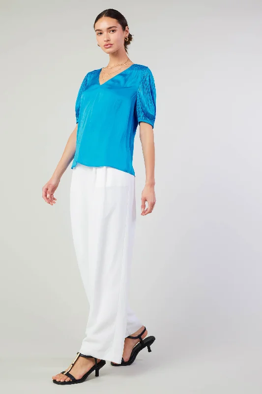 Cuffed Pleated Yoke top