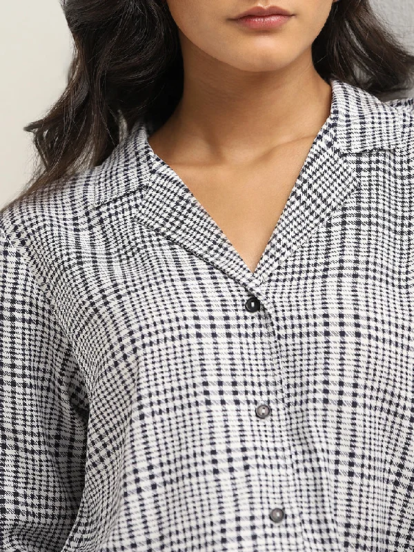 Wardrobe Ivory & Navy Houndstooth Shirt